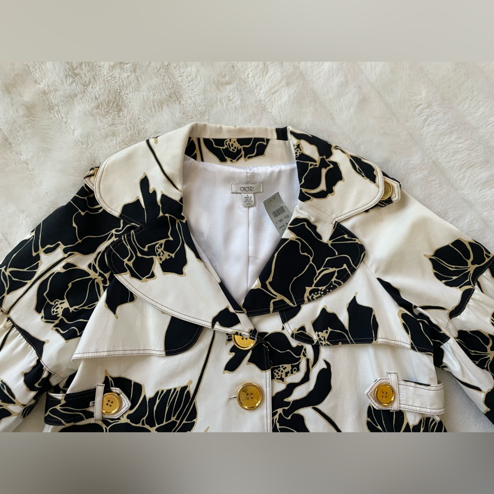 Cache Jacket. - Picture 3 of 16